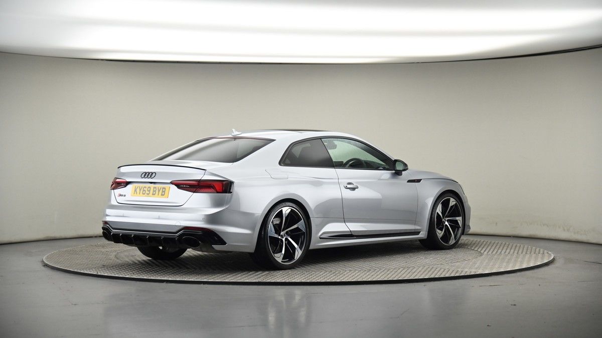 More views of Audi RS5