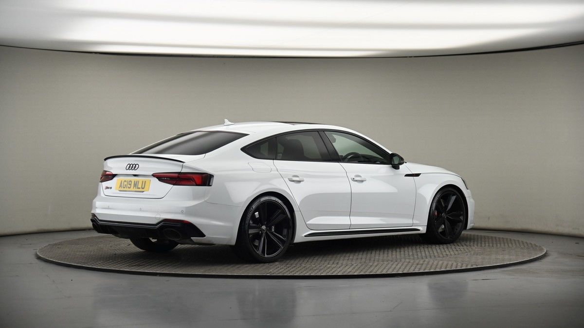 Audi RS5 Image 7