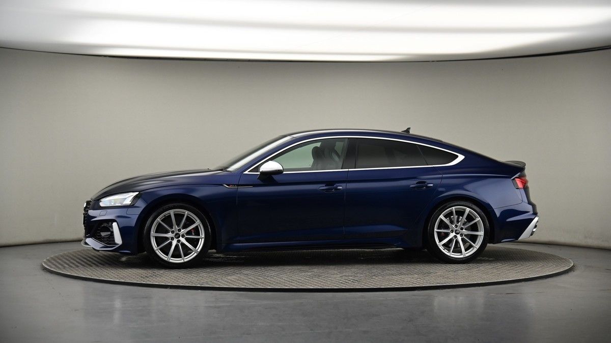 More views of Audi RS5