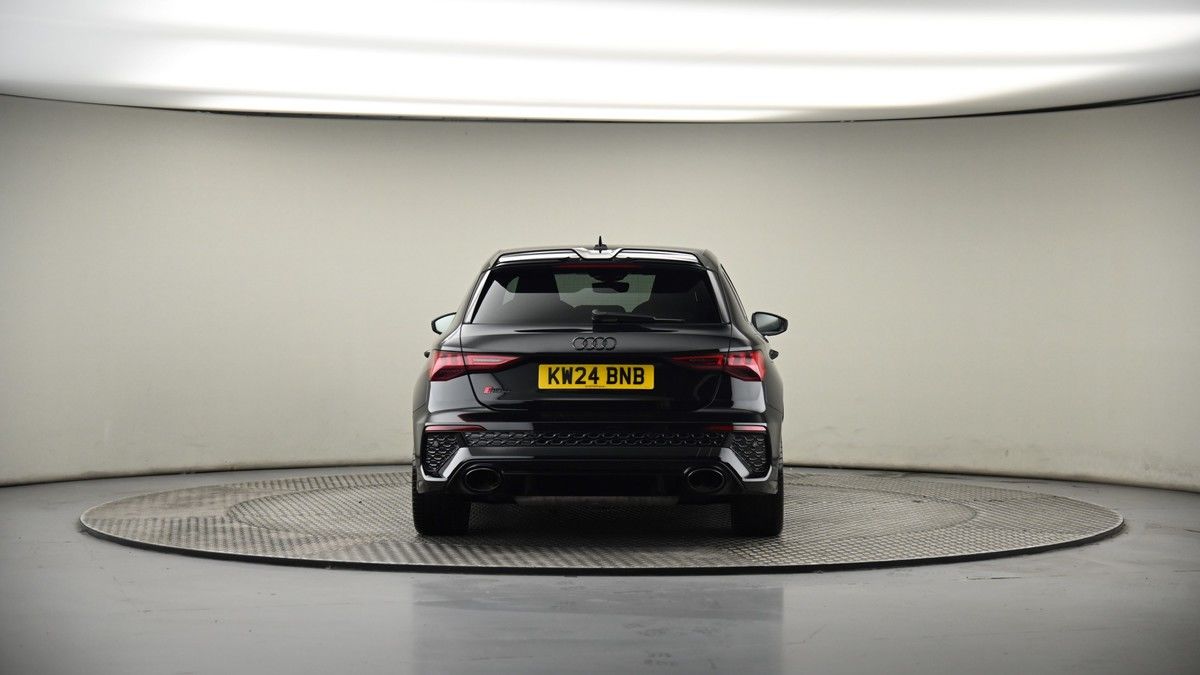 Audi RS3 Image 17
