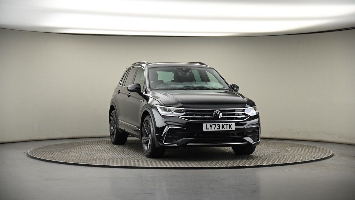 More views of Volkswagen Tiguan