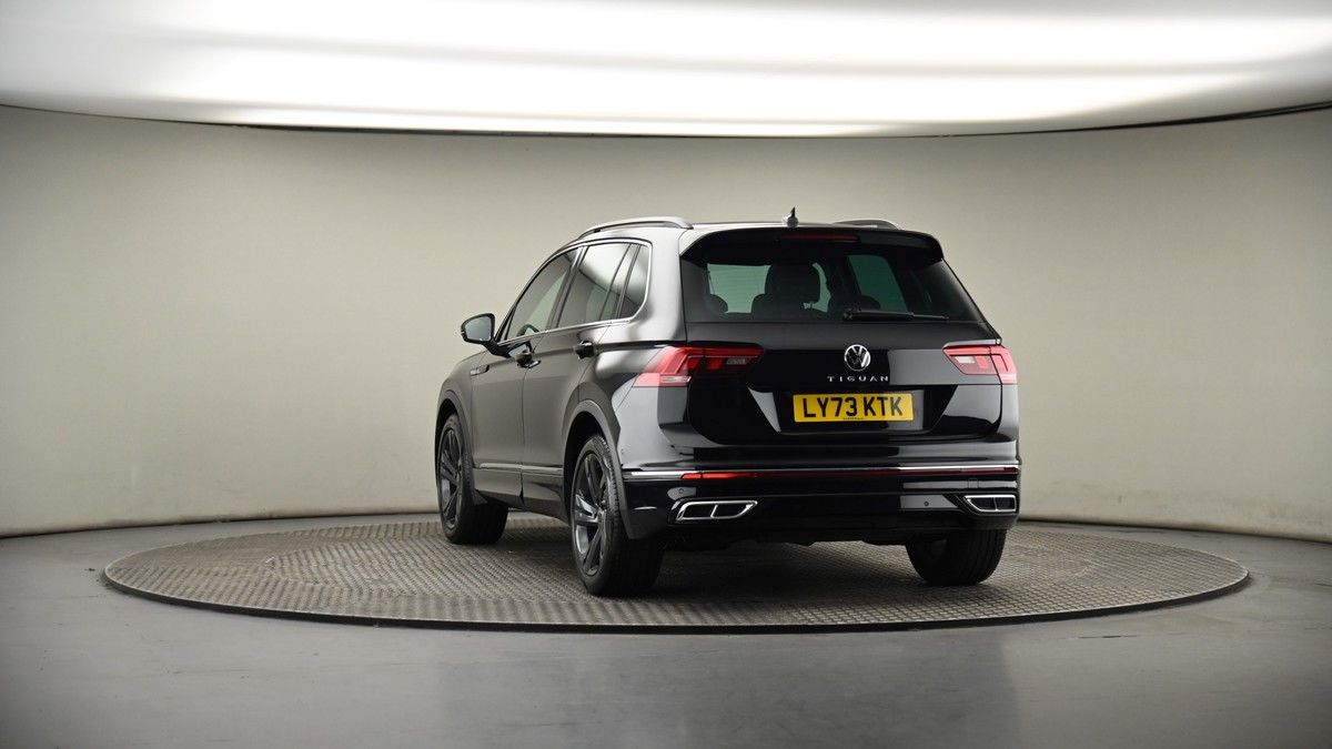 More views of Volkswagen Tiguan