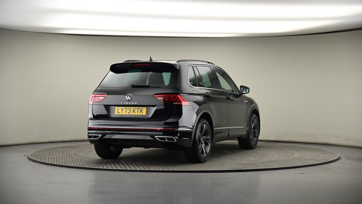 More views of Volkswagen Tiguan