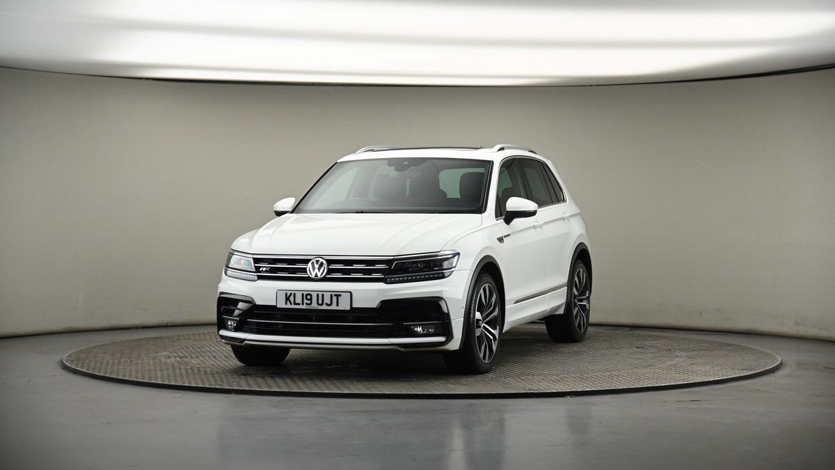 More views of Volkswagen Tiguan