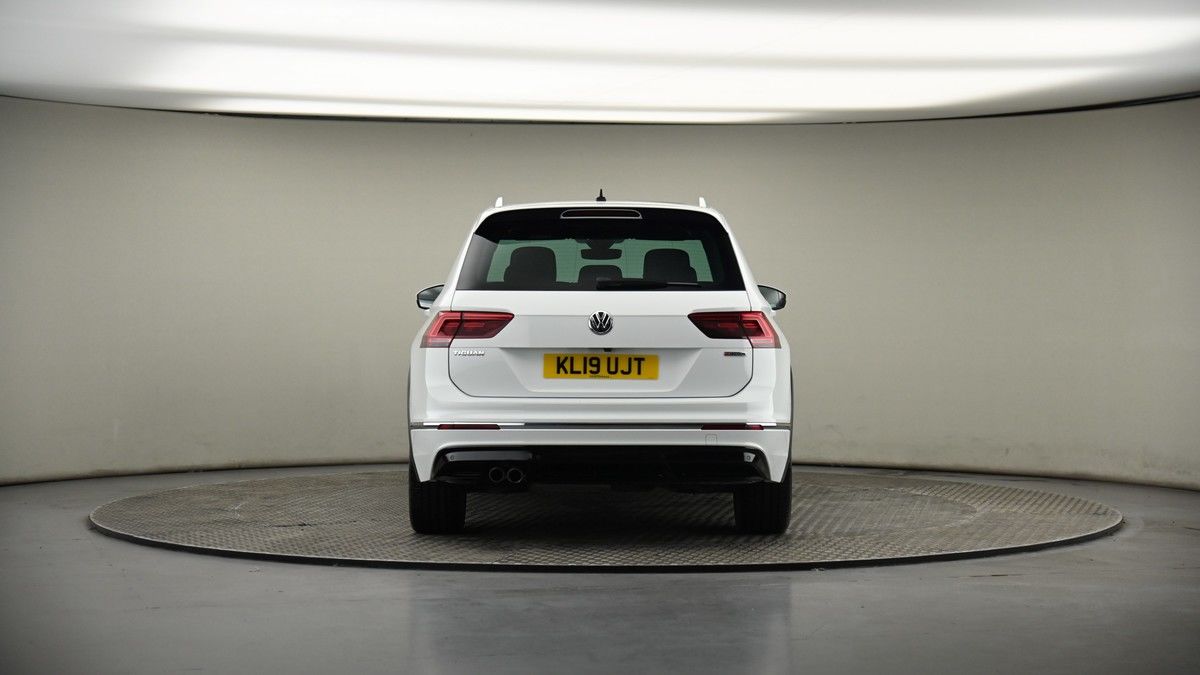 Volkswagen Tiguan Image 17