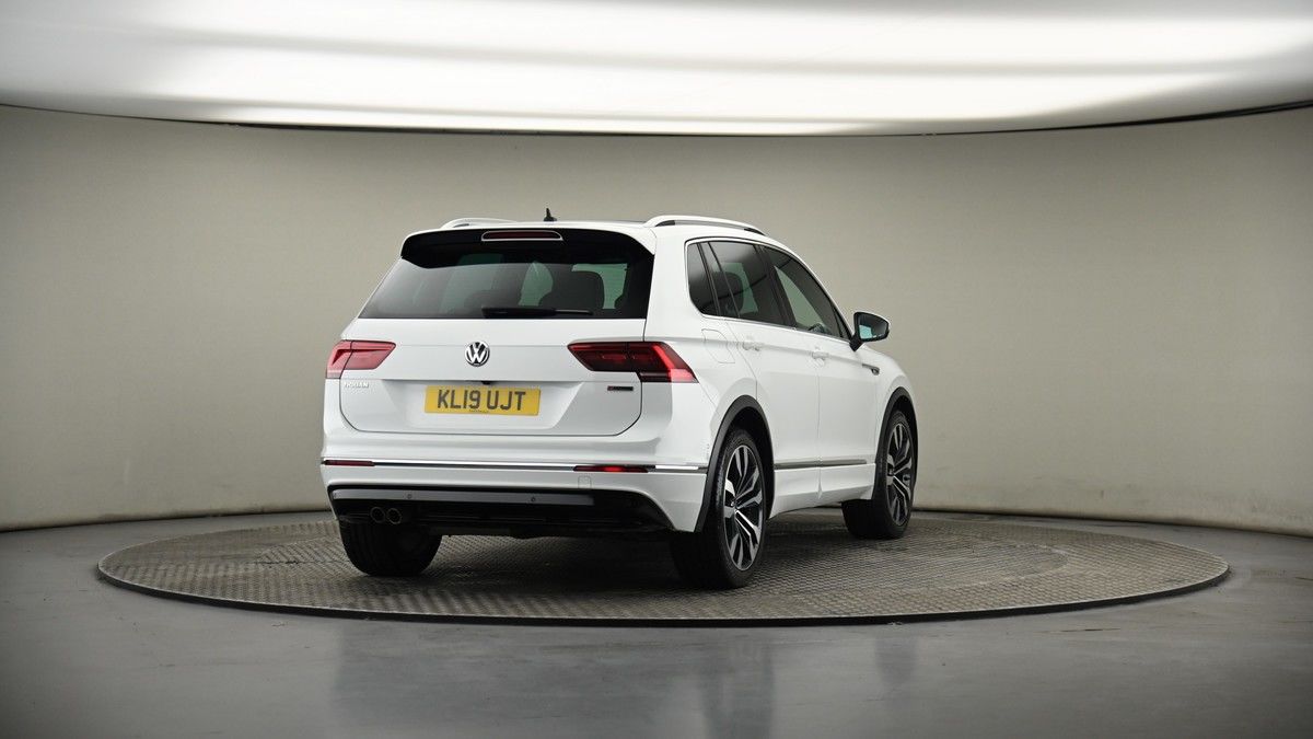 More views of Volkswagen Tiguan
