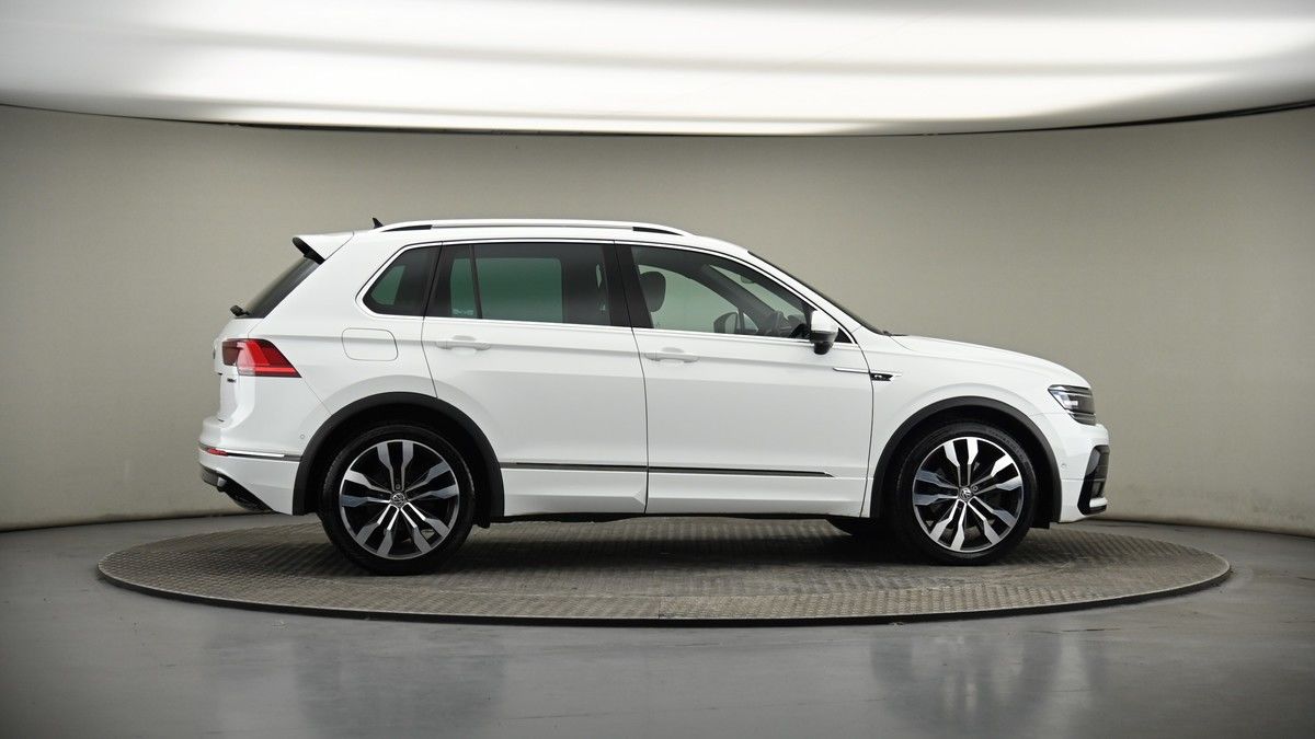 More views of Volkswagen Tiguan