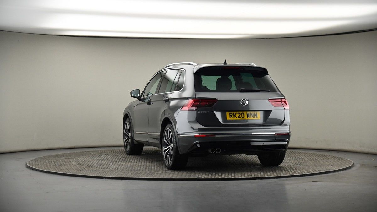 More views of Volkswagen Tiguan