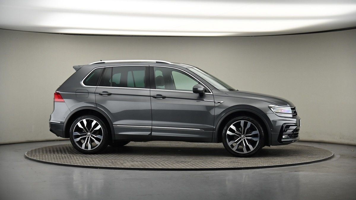 More views of Volkswagen Tiguan