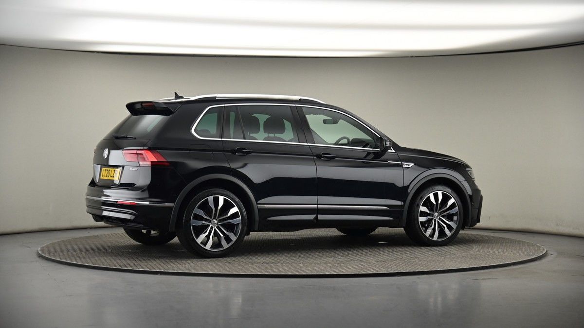 More views of Volkswagen Tiguan