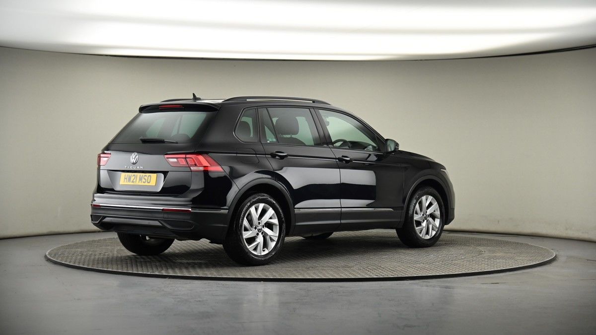 Volkswagen Tiguan Image 7