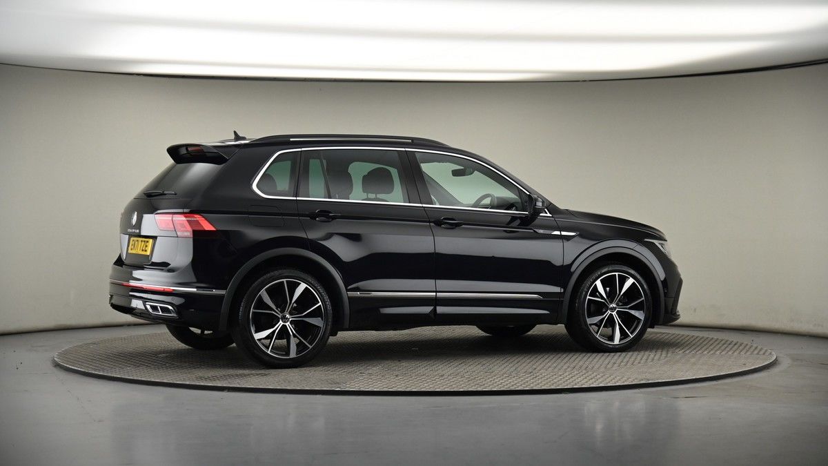More views of Volkswagen Tiguan