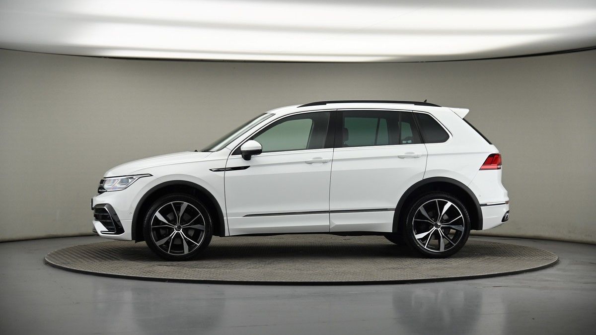 More views of Volkswagen Tiguan