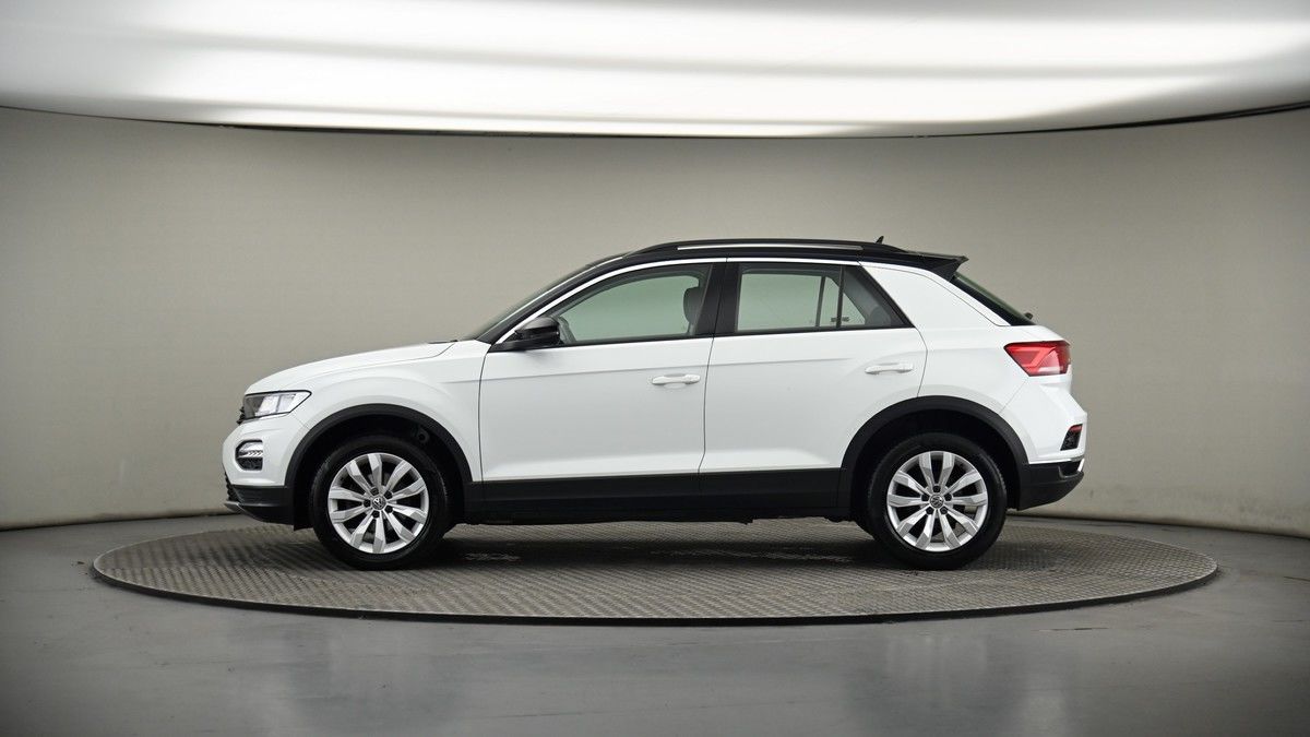 Volkswagen T-Roc Image 18