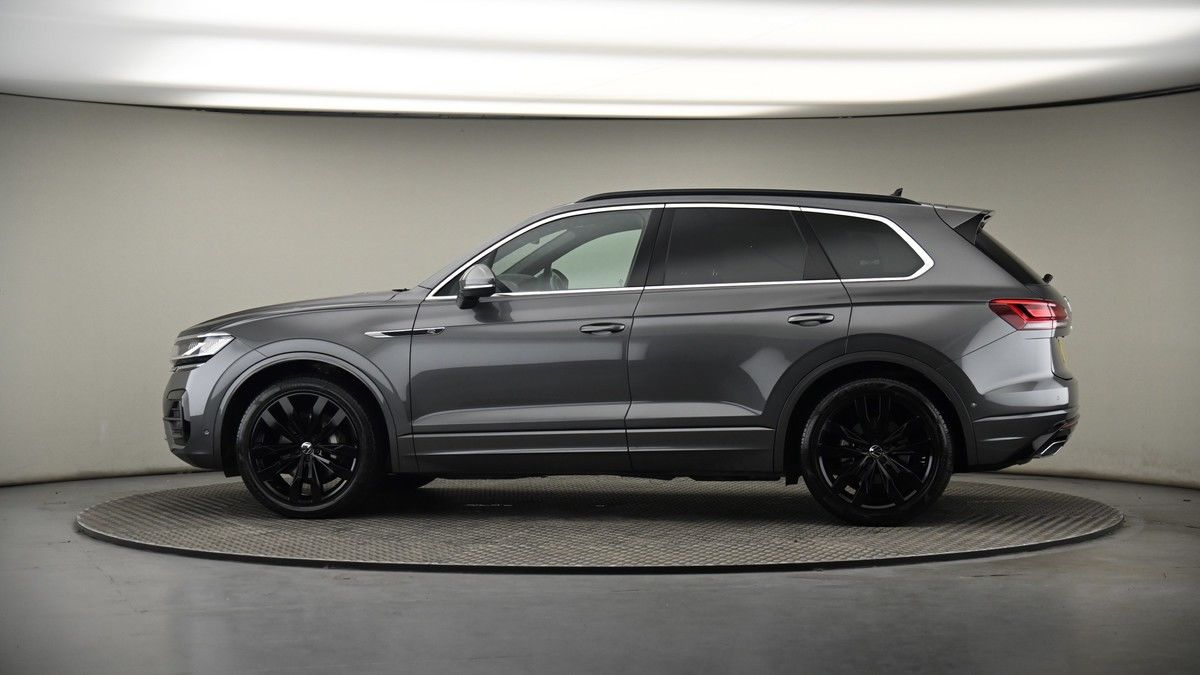 More views of Volkswagen Touareg