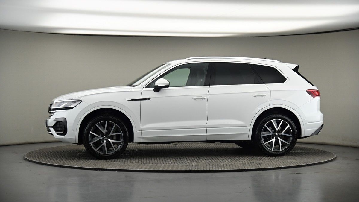 More views of Volkswagen Touareg