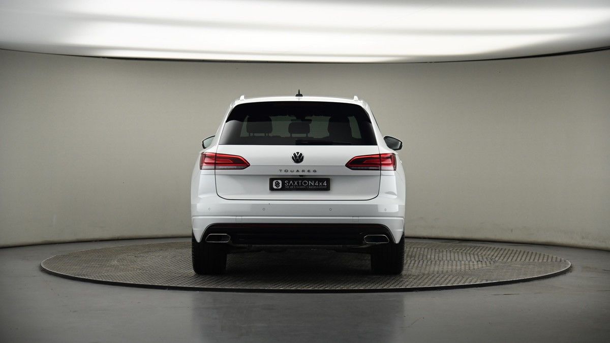 Volkswagen Touareg Image 17