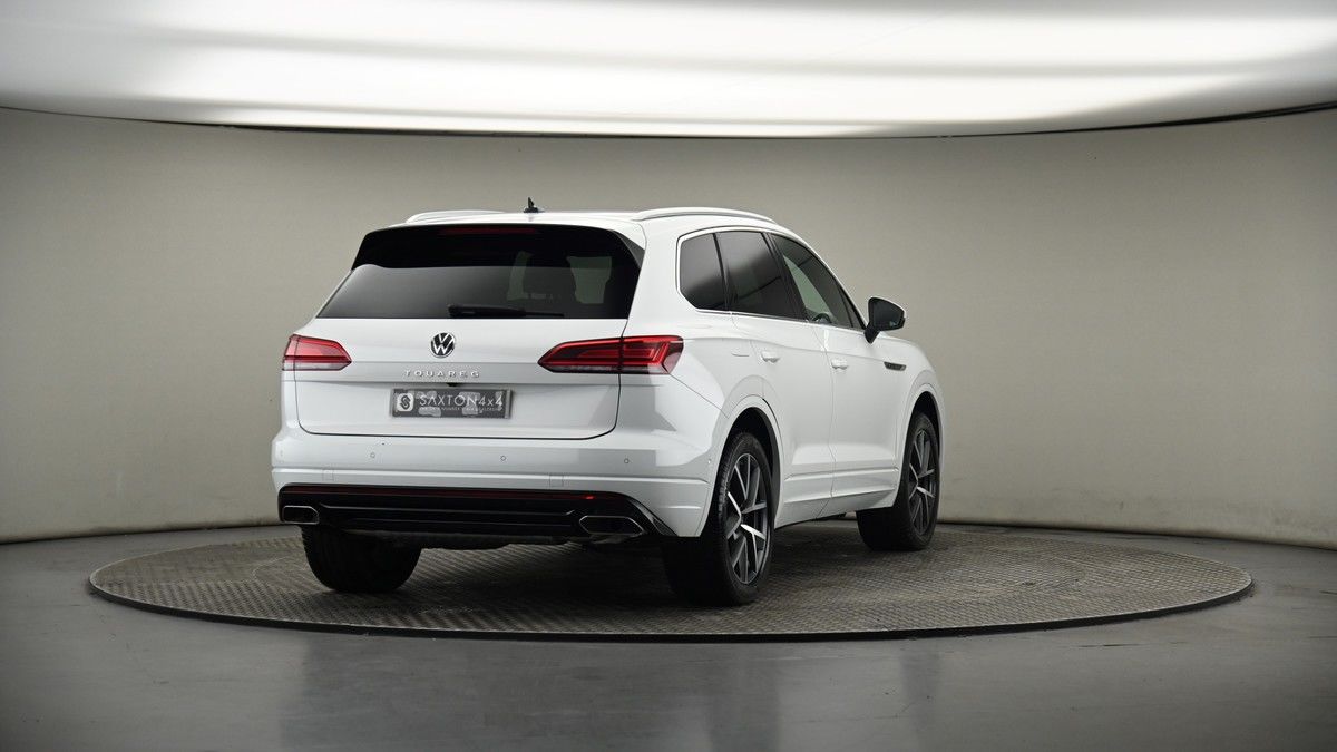 More views of Volkswagen Touareg