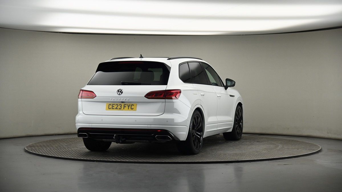 More views of Volkswagen Touareg