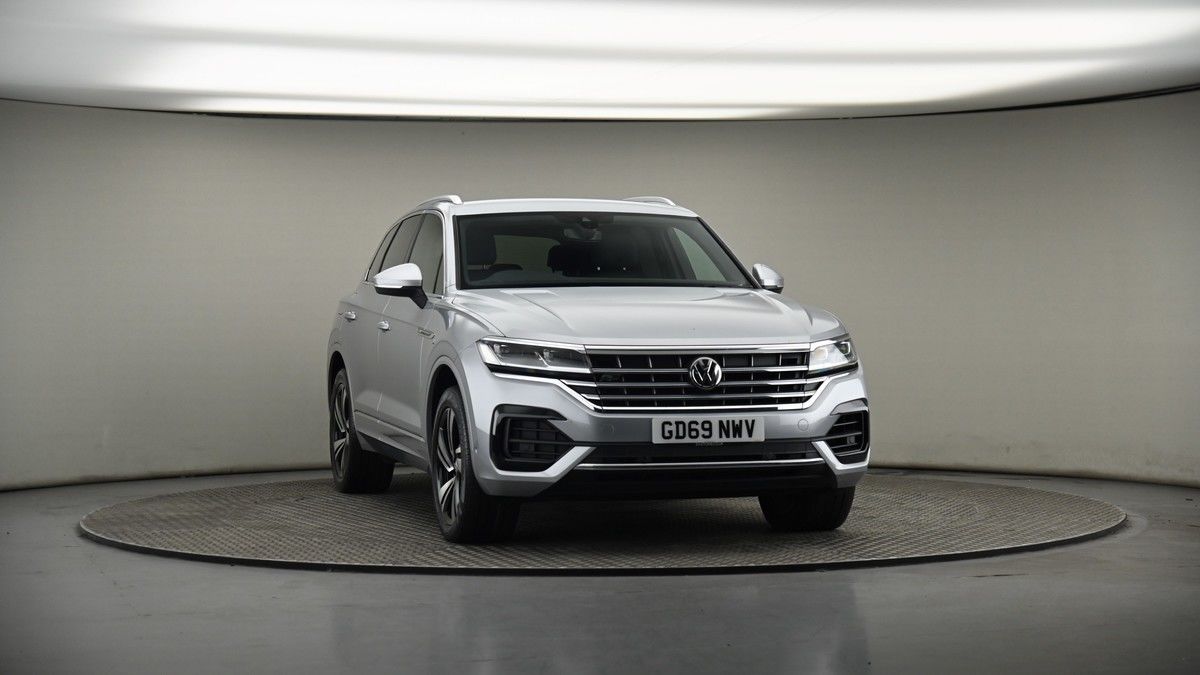 More views of Volkswagen Touareg