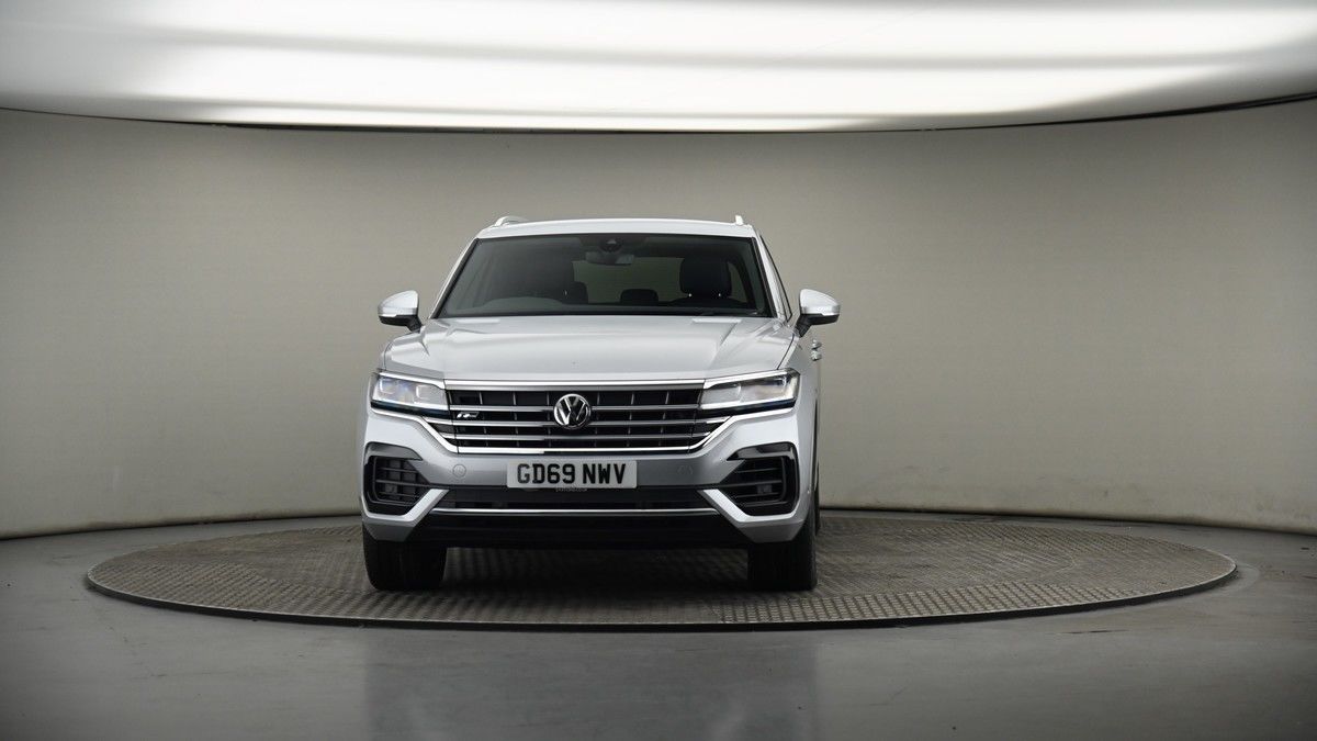Volkswagen Touareg Image 18