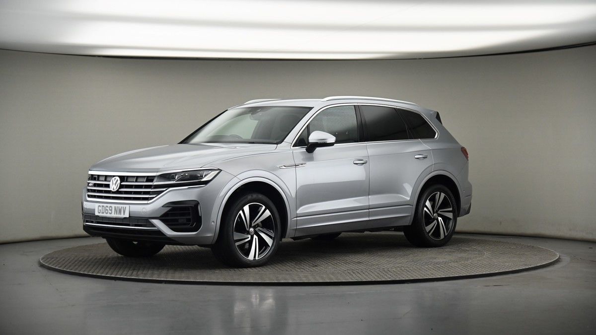 More views of Volkswagen Touareg