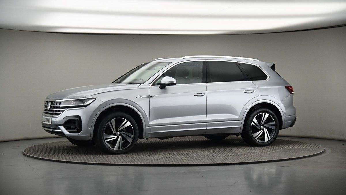 More views of Volkswagen Touareg