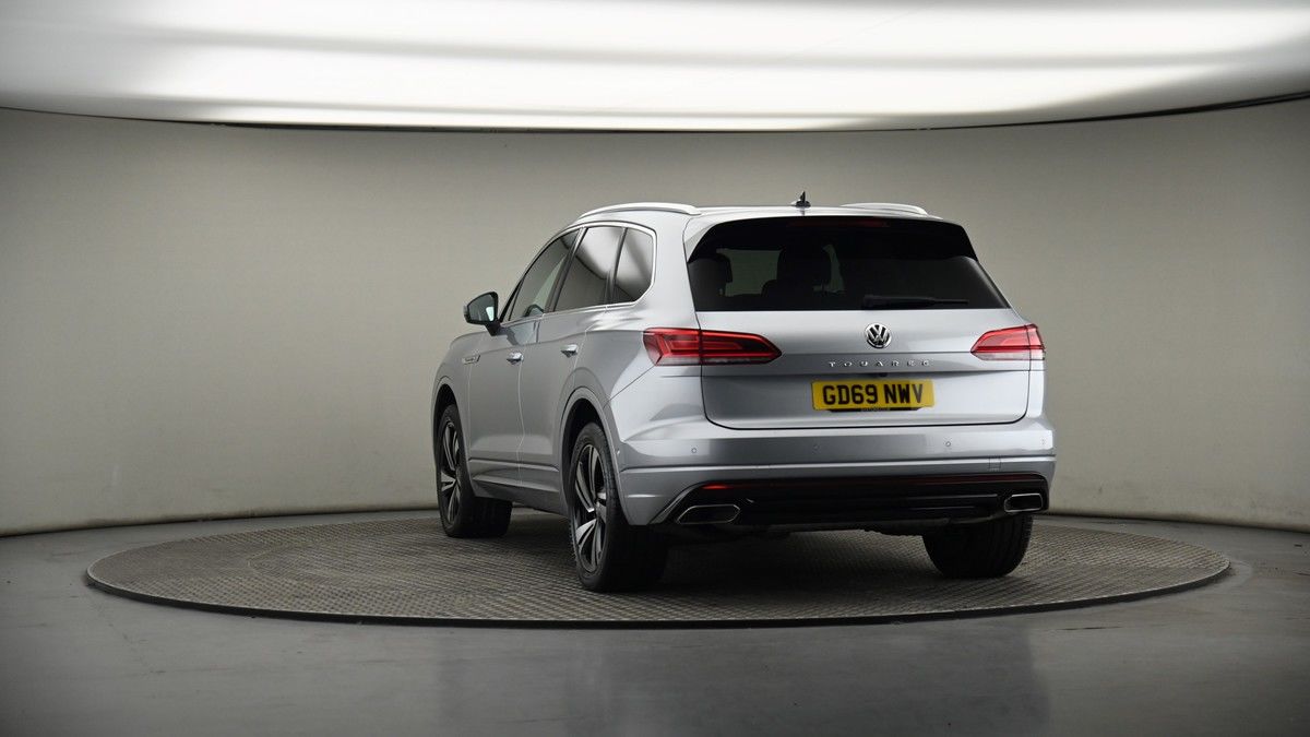 More views of Volkswagen Touareg