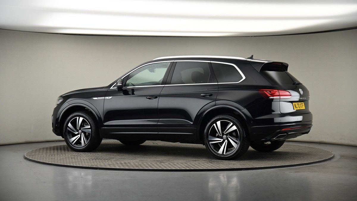 More views of Volkswagen Touareg