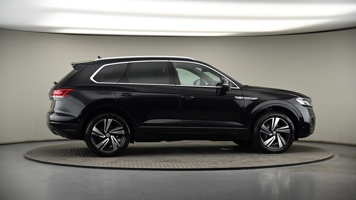 More views of Volkswagen Touareg