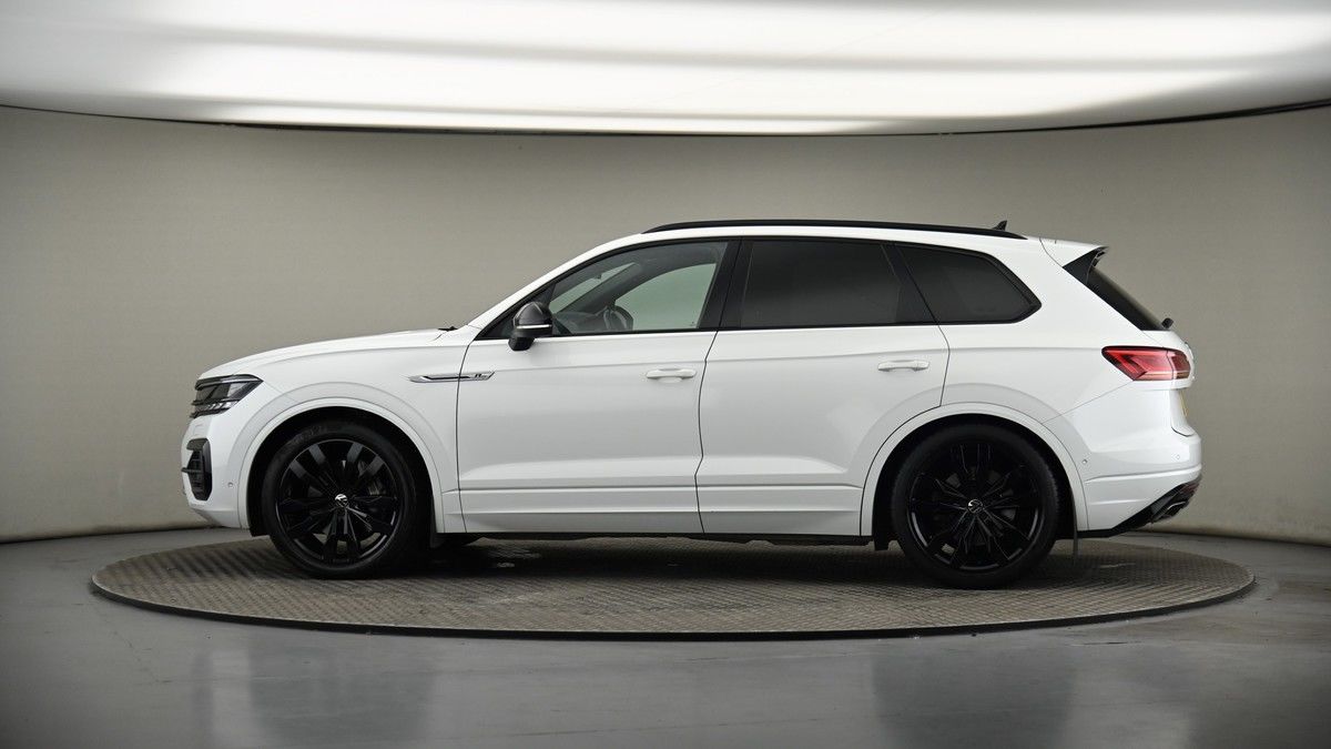More views of Volkswagen Touareg