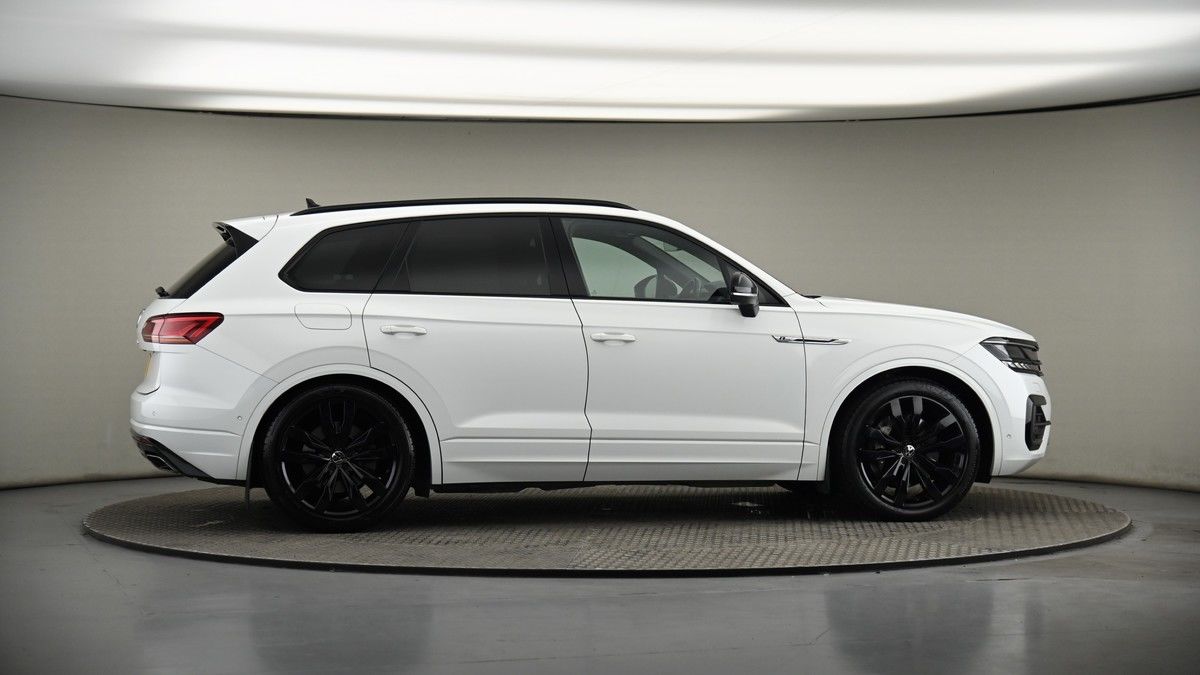 More views of Volkswagen Touareg