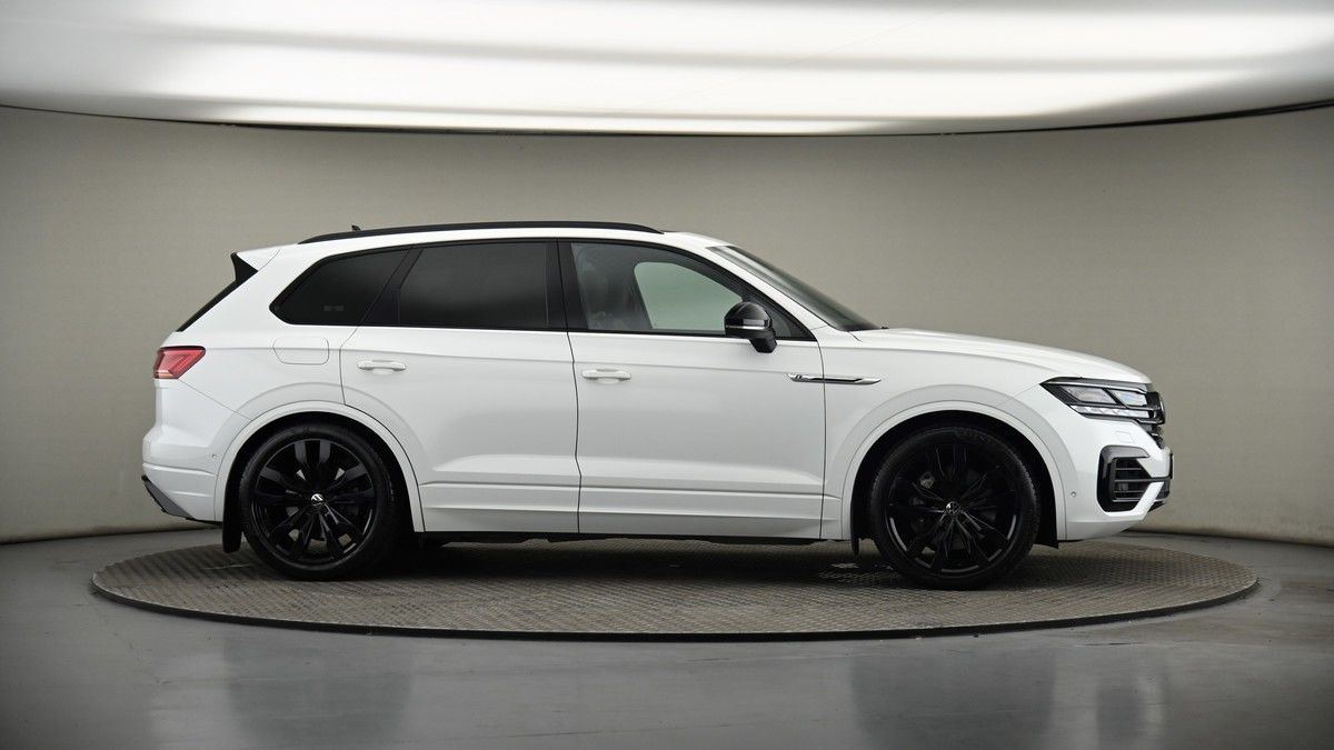 More views of Volkswagen Touareg