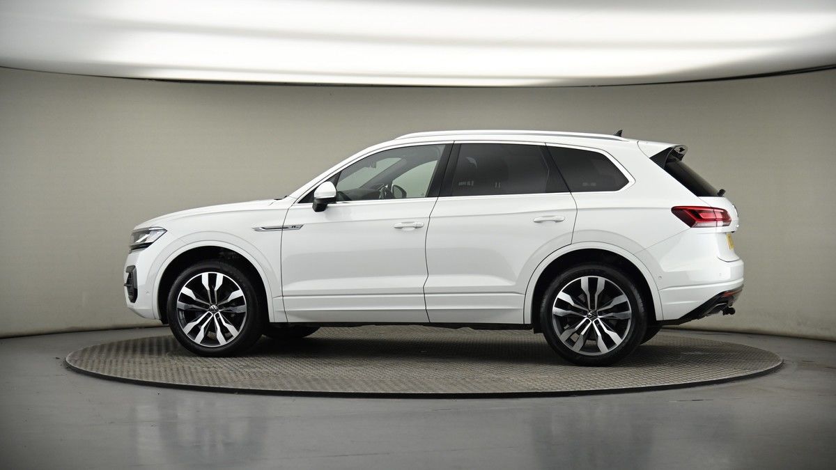 More views of Volkswagen Touareg