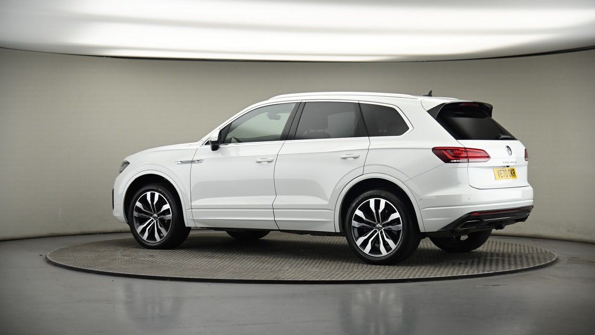 More views of Volkswagen Touareg