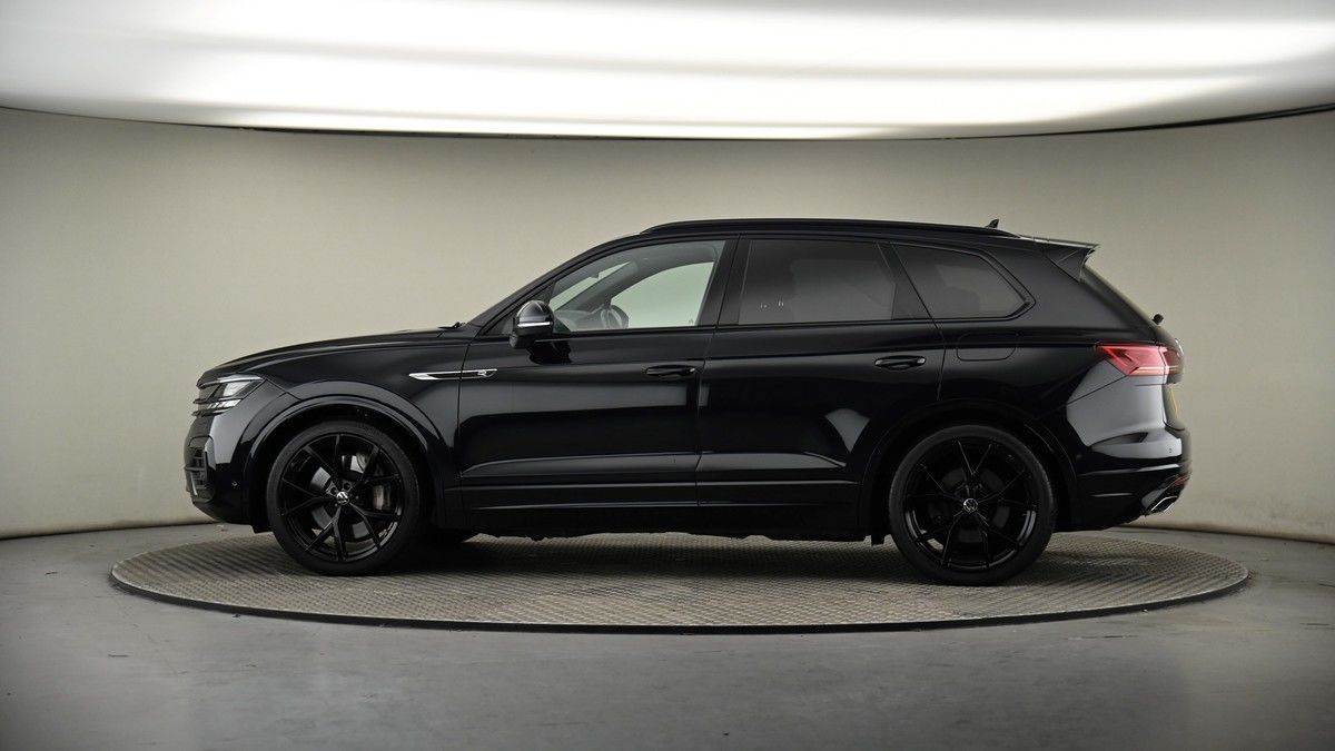 More views of Volkswagen Touareg