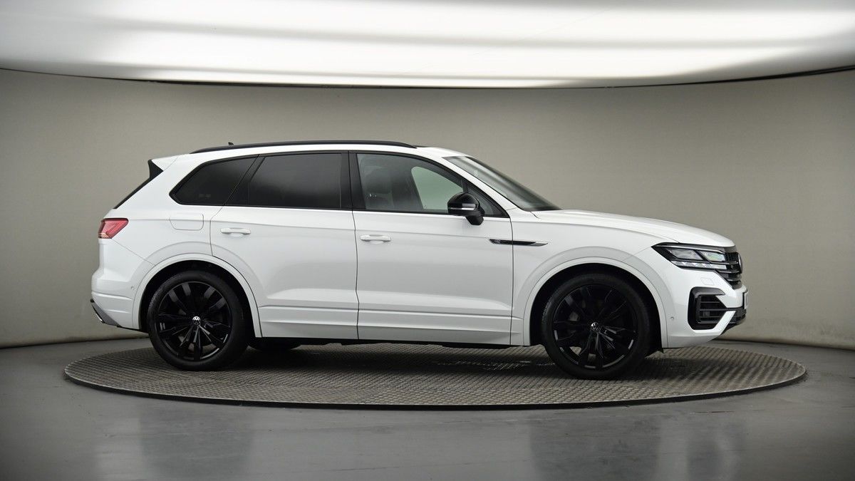 More views of Volkswagen Touareg