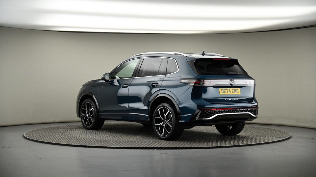 More views of Volkswagen Tiguan