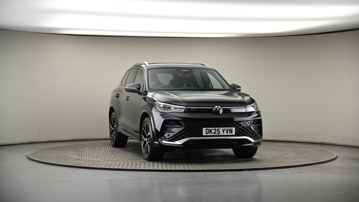 More views of Volkswagen Tiguan