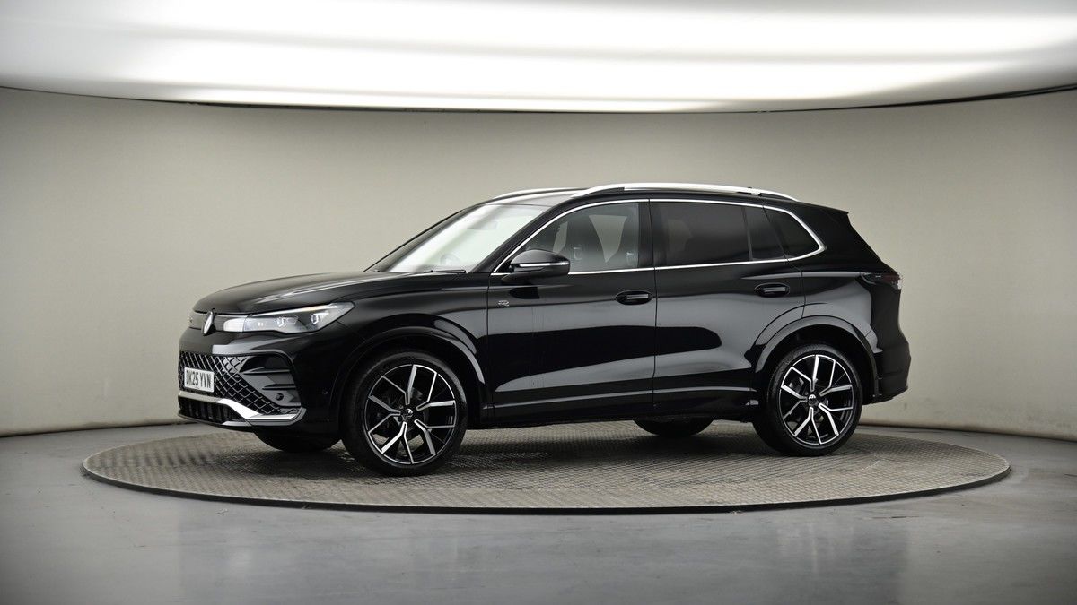 More views of Volkswagen Tiguan
