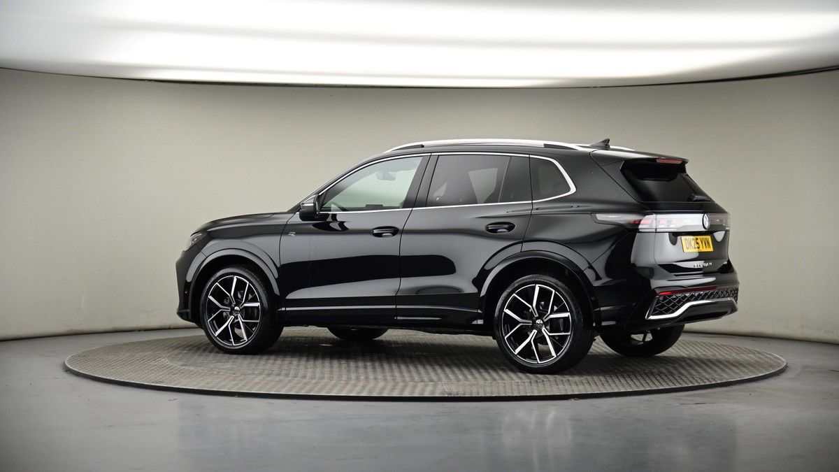 More views of Volkswagen Tiguan