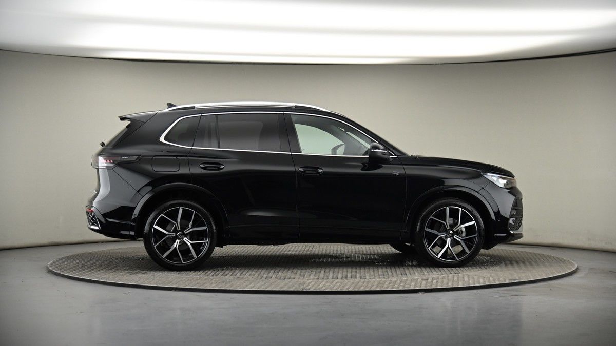More views of Volkswagen Tiguan