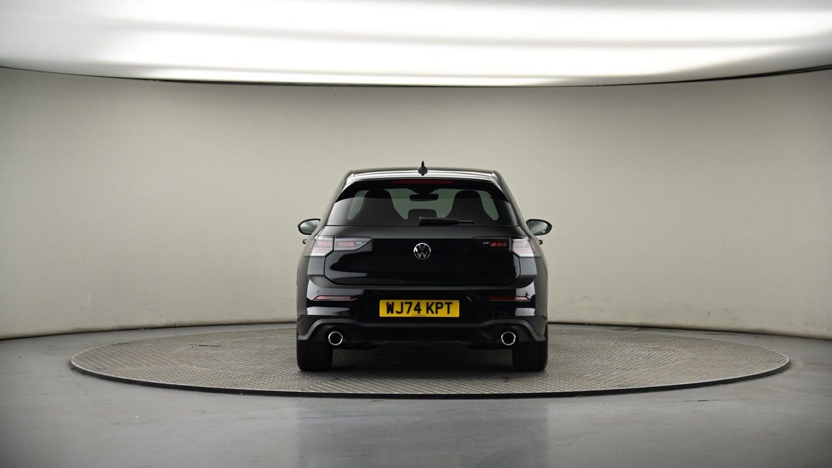 Volkswagen Golf Image 16
