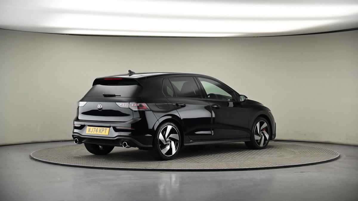 Volkswagen Golf Image 6