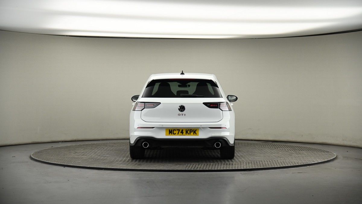 Volkswagen Golf Image 16