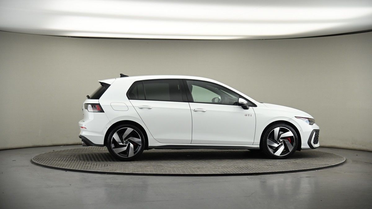 More views of Volkswagen Golf
