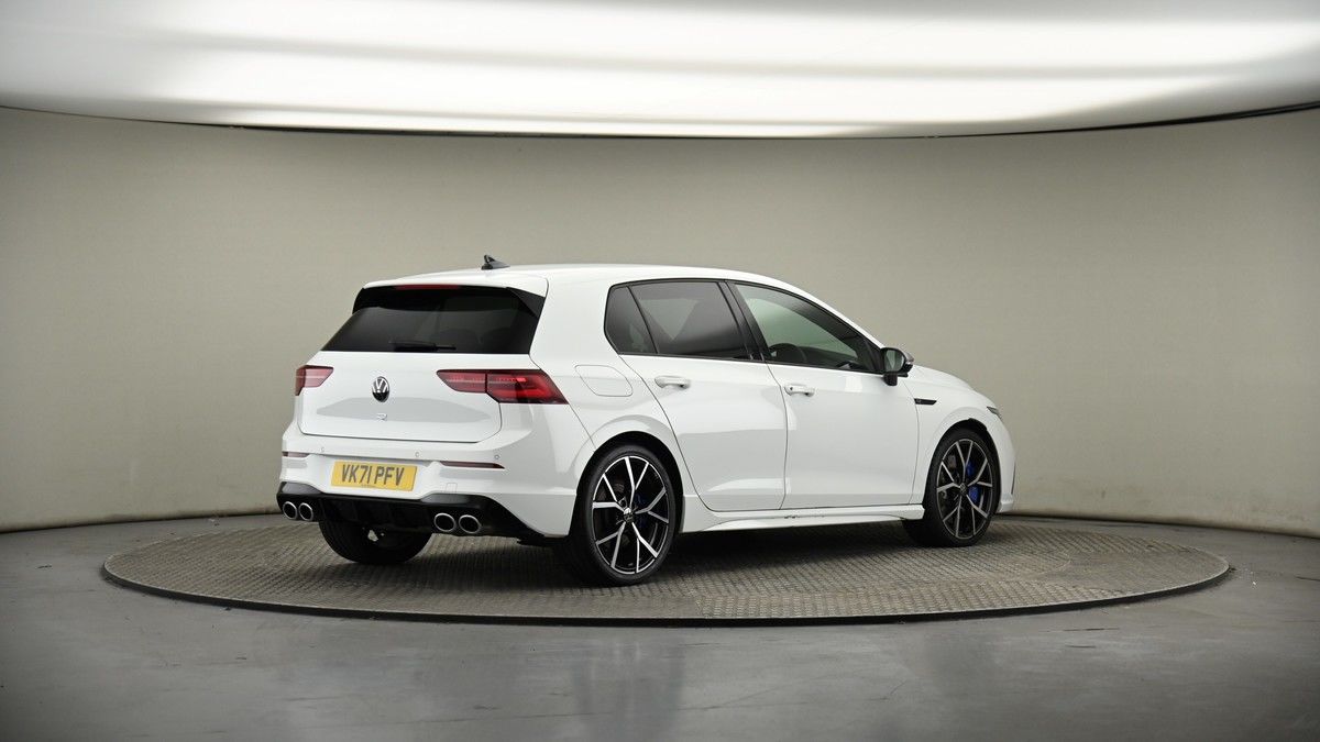 Volkswagen Golf Image 6