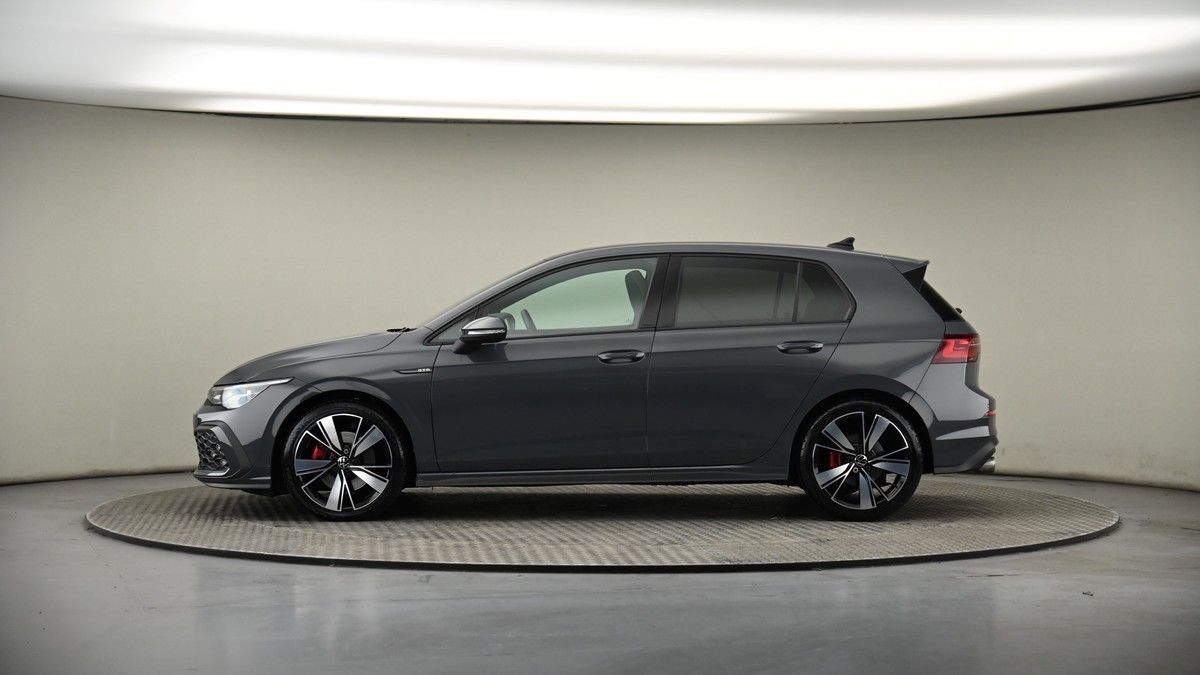 Volkswagen Golf Image 18