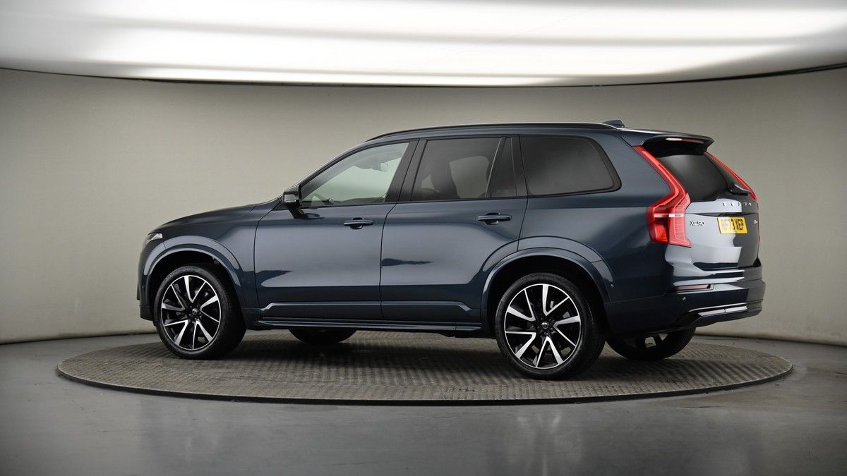 More views of Volvo XC90
