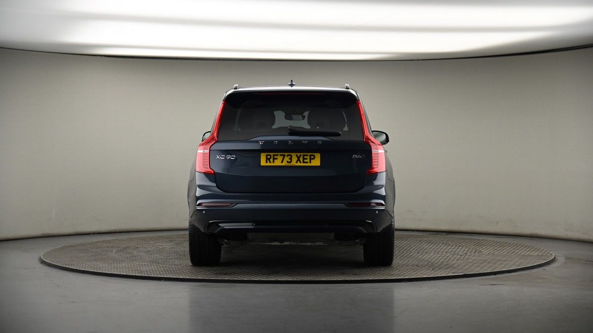 Volvo XC90 Image 17